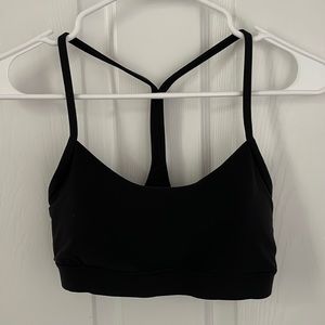 Black y back Lululemon sports bra